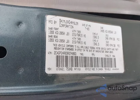 2003 Chrysler Town & Country z USA, uszkodzony, nr VIN 2C4GP24R83R374963